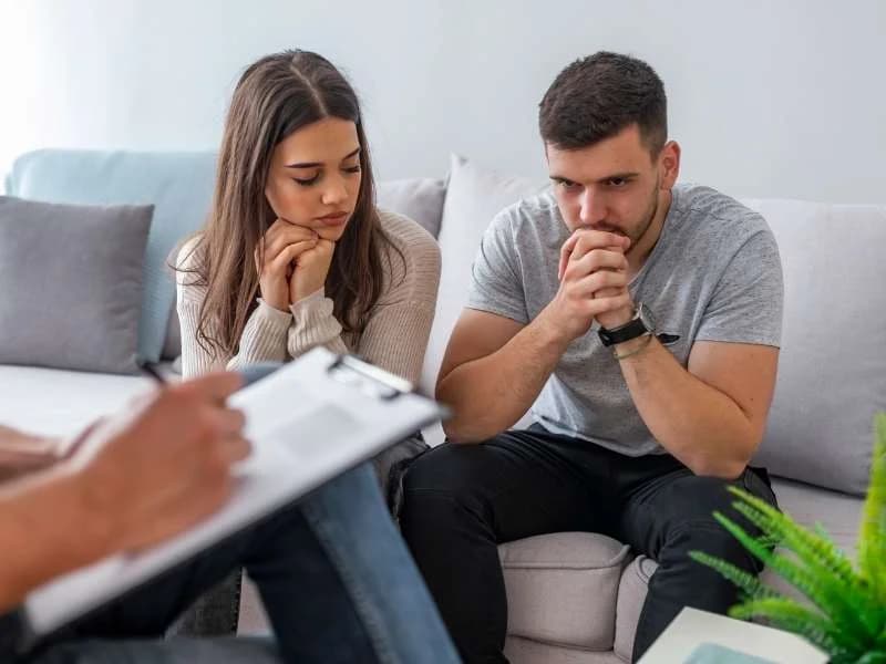 Descubra como um psicólogo especialista em relacionamento fortalece seus vínculos.